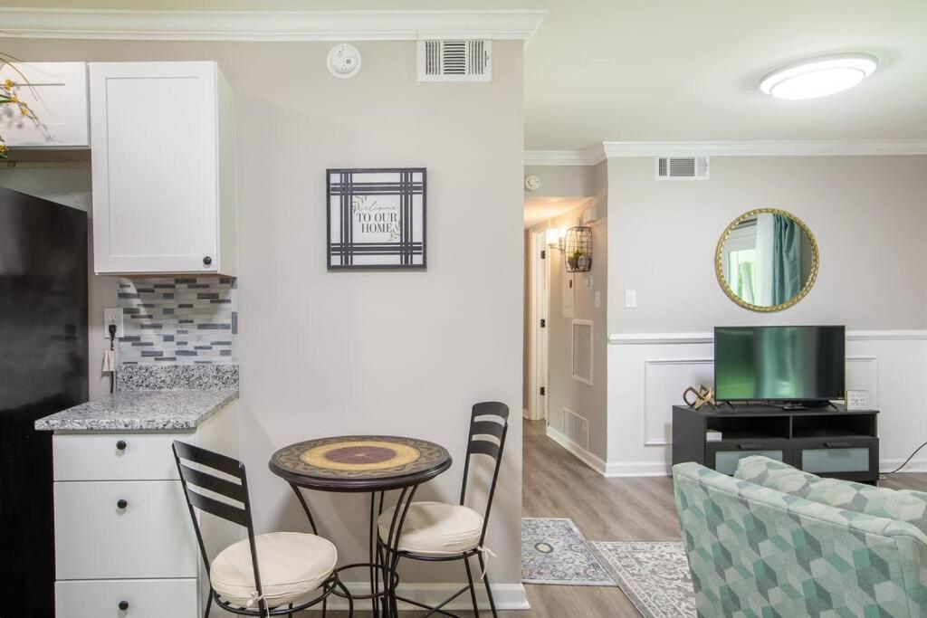 Apartment Cute Near The Airport-3b *